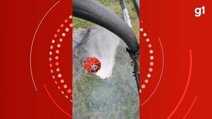 Helicópteros são usados na guerra contra os incêndios no Pantanal